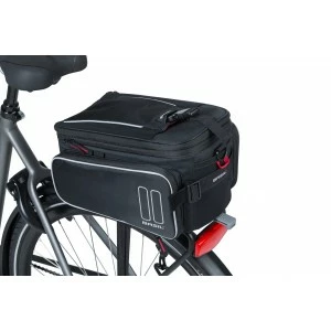 Sacoche Basil Sport Design 7-15L 4 Sacoche Basil Sport Design 7-15L – Image 2